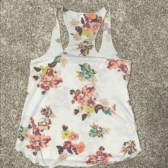 Floral Racerback Tank Top - Picture 3 of 5